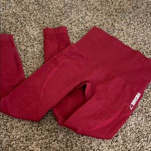Gym shark leggings